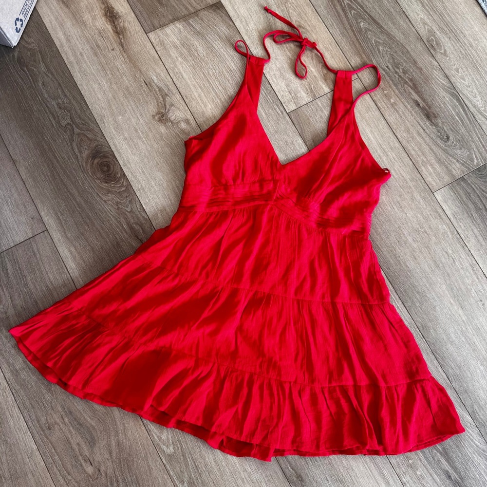 Francesca's‎ Mi Ami Red Tiered Halter Mini Dress V-Neck Open Back Size L